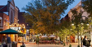 Charlottesville Virginia downtown mall