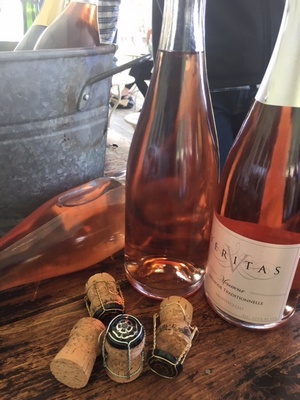 Veritas Vineyards sparkling rose